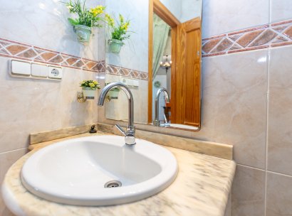 Semi - Detached Villa · Återförsäljning - Orihuela Costa · La Zenia · Alicante · Spanien