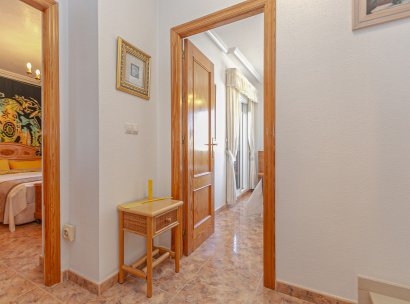 Semi - Detached Villa · Återförsäljning - Orihuela Costa · La Zenia · Alicante · Spanien