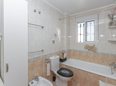 Semi - Detached Villa · Återförsäljning - Orihuela Costa · La Zenia · Alicante · Spanien