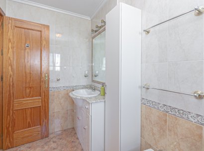 Semi - Detached Villa · Återförsäljning - Orihuela Costa · La Zenia · Alicante · Spanien