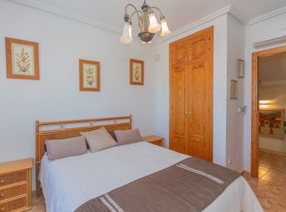 Semi - Detached Villa · Återförsäljning - Orihuela Costa · La Zenia · Alicante · Spanien