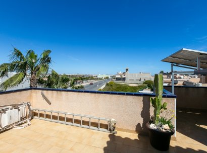 Semi - Detached Villa · Återförsäljning - Orihuela Costa · La Zenia · Alicante · Spanien