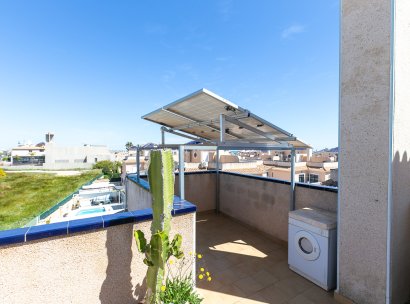 Semi - Detached Villa · Återförsäljning - Orihuela Costa · La Zenia · Alicante · Spanien