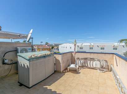 Semi - Detached Villa · Återförsäljning - Orihuela Costa · La Zenia · Alicante · Spanien