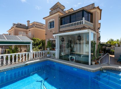 Semi - Detached Villa · Återförsäljning - Orihuela Costa · La Zenia · Alicante · Spanien