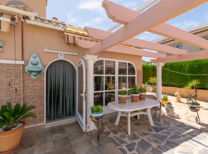 Villa · Herverkoop - Orihuela Costa · La Zenia · Alicante · Spanje