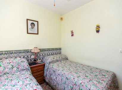 Villa · Herverkoop - Orihuela Costa · La Zenia · Alicante · Spanje