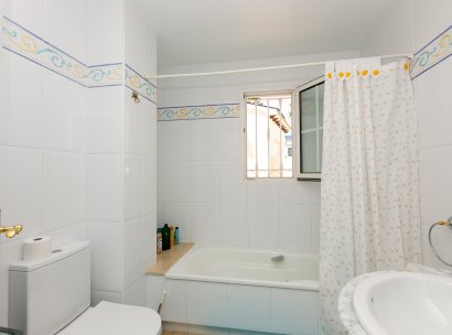 Villa · Återförsäljning - Villamartin · Rioja · Alicante · Spanien
