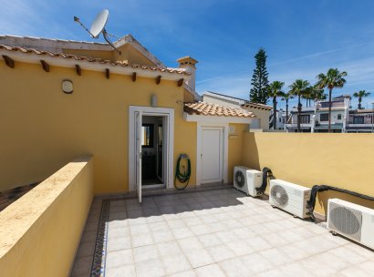 Villa · Återförsäljning - Villamartin · Rioja · Alicante · Spanien
