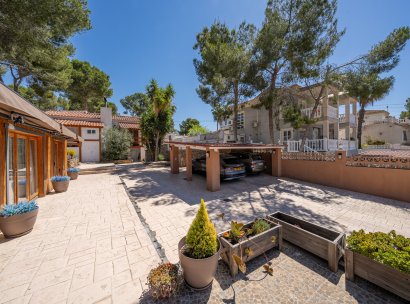 Villa · Herverkoop - Pilar de la Horadada · Pinar de Campoverde · Alicante · Spanje