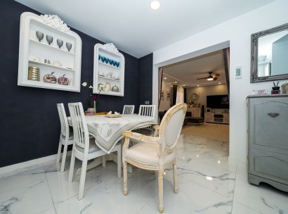 Villa · Herverkoop - Pilar de la Horadada · Pinar de Campoverde · Alicante · Spanje