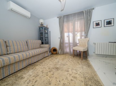 Villa · Herverkoop - Pilar de la Horadada · Pinar de Campoverde · Alicante · Spanje