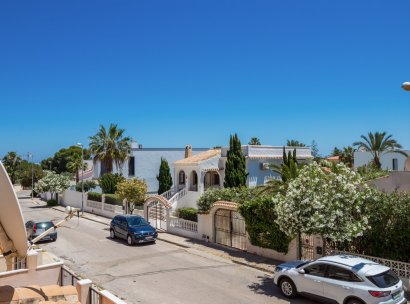 Appartement · Herverkoop - Orihuela Costa · La Zenia · Alicante · Spanje