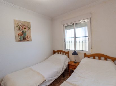 Appartement · Herverkoop - Orihuela Costa · La Zenia · Alicante · Spanje