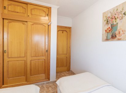 Appartement · Herverkoop - Orihuela Costa · La Zenia · Alicante · Spanje