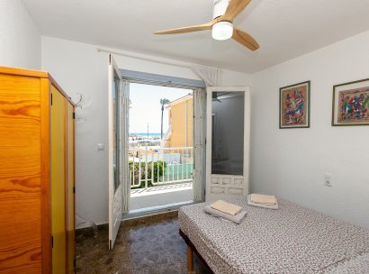 Villa · Herverkoop - Orihuela Costa · La Zenia · Alicante · Spanje