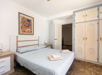 Villa · Herverkoop - Orihuela Costa · La Zenia · Alicante · Spanje