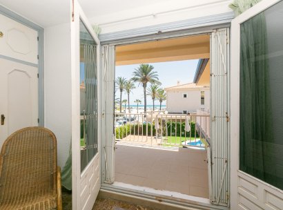 Villa · Herverkoop - Orihuela Costa · La Zenia · Alicante · Spanje