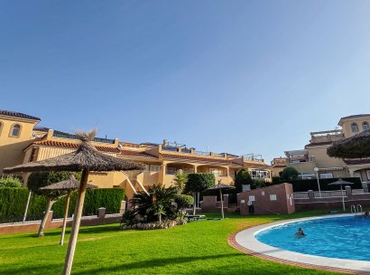 Takvåning · Återförsäljning - Mil Palmeras · Riomar · Alicante · Spanien