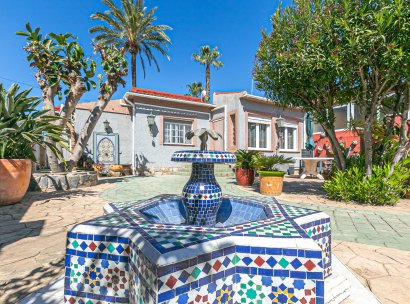 Semi - Detached Villa · Återförsäljning - Torrevieja · Los Balcones · Alicante · Spanien