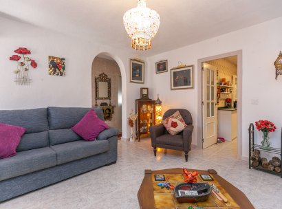 Semi - Detached Villa · Återförsäljning - Torrevieja · Los Balcones · Alicante · Spanien