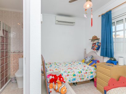 Semi - Detached Villa · Återförsäljning - Torrevieja · Los Balcones · Alicante · Spanien