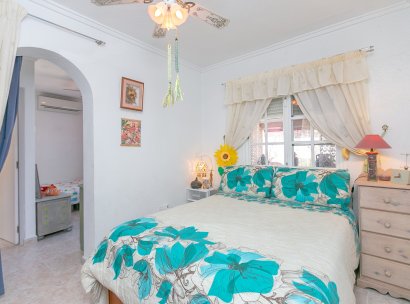 Semi - Detached Villa · Återförsäljning - Torrevieja · Los Balcones · Alicante · Spanien