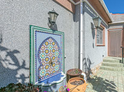 Semi - Detached Villa · Återförsäljning - Torrevieja · Los Balcones · Alicante · Spanien