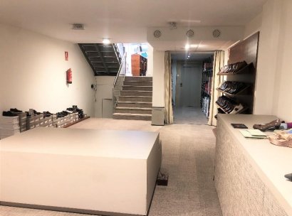 Bedrijfsruimte · Herverkoop - Guardamar del Segura · Guardamar Centro · Alicante · Spanje