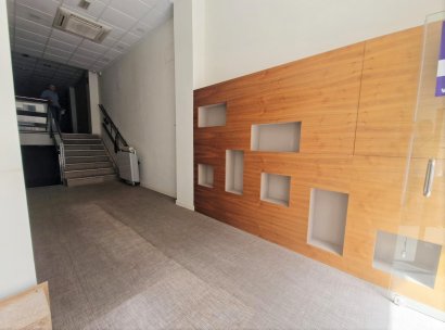 Bedrijfsruimte · Herverkoop - Guardamar del Segura · Guardamar Centro · Alicante · Spanje