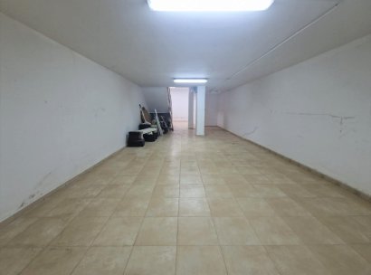 Bedrijfsruimte · Herverkoop - Guardamar del Segura · Guardamar Centro · Alicante · Spanje