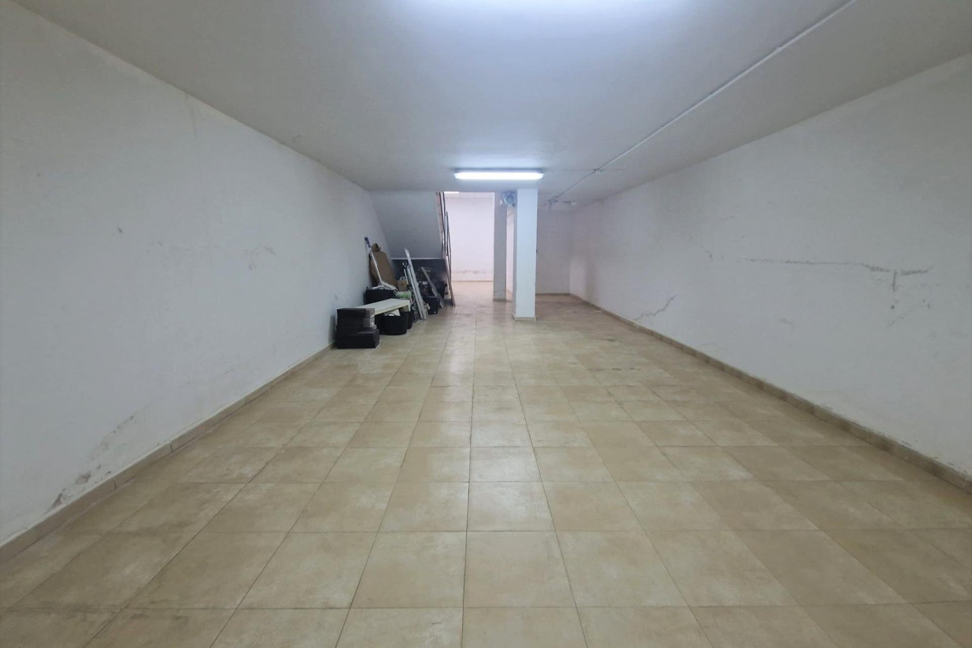 Herverkoop - Bedrijfsruimte - Guardamar del Segura - Costa Blanca South
