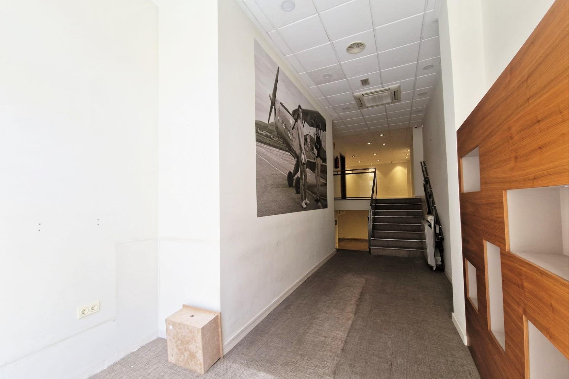 Herverkoop - Bedrijfsruimte - Guardamar del Segura - Costa Blanca South