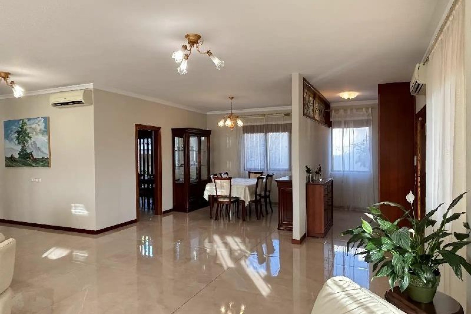 Herverkoop - Luxe villa - Ciudad Quesada