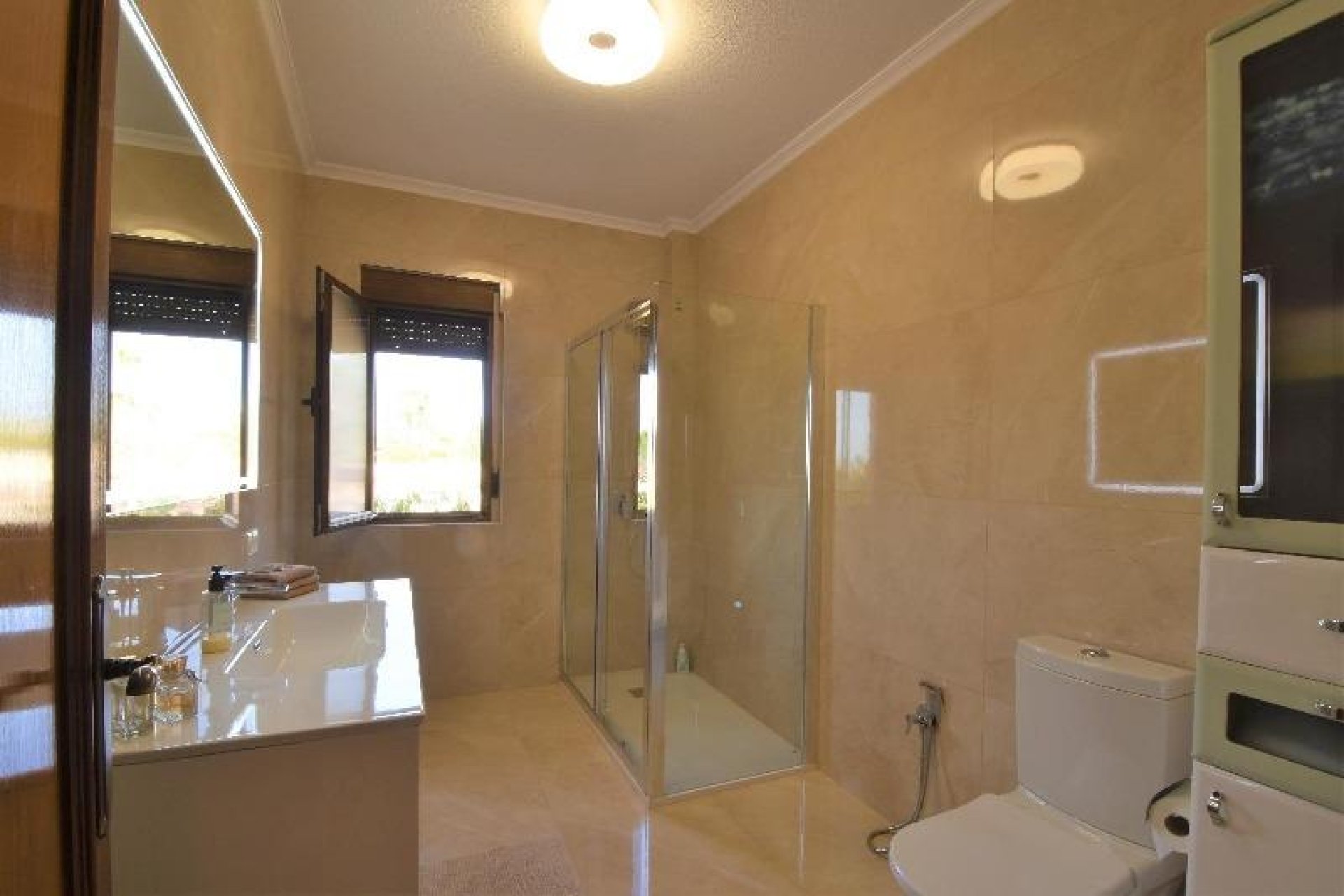 Herverkoop - Luxe villa - Ciudad Quesada