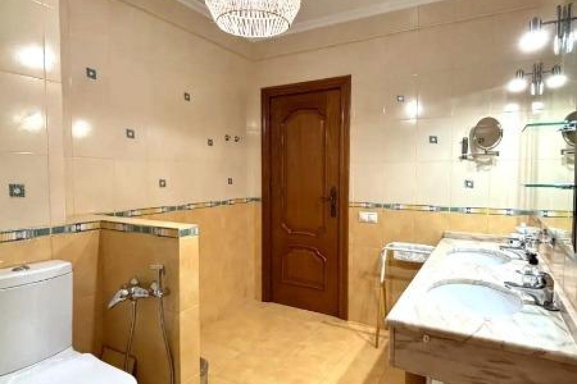Herverkoop - Luxe villa - Ciudad Quesada