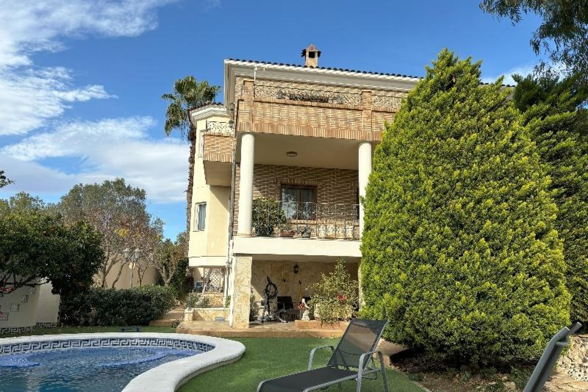Herverkoop - Luxe villa - Ciudad Quesada
