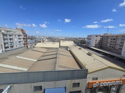 Appartement · Herverkoop - Torrevieja · Parque de las Naciones · Alicante · Spanje