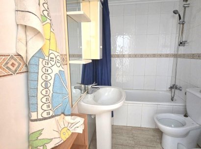 Appartement · Herverkoop - Torrevieja · Playa de los Locos · Alicante · Spanje