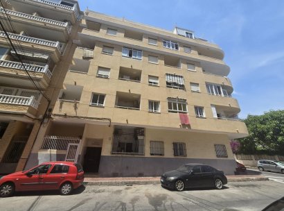 Appartement · Herverkoop - Torrevieja · Playa de los Locos · Alicante · Spanje