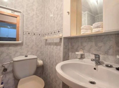 Appartement · Herverkoop - Torrevieja · Habaneras · Alicante · Spanje
