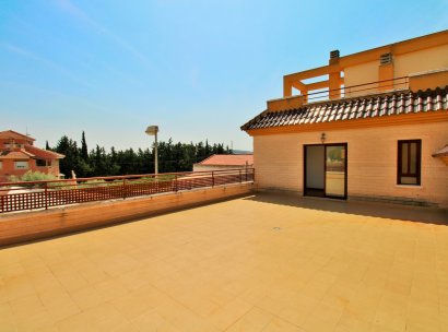 Townhouse · Resale - Los Desamparados · Alicante · Spain