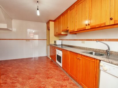 Townhouse · Resale - Los Desamparados · Alicante · Spain