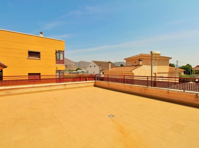 Townhouse · Resale - Los Desamparados · Alicante · Spain
