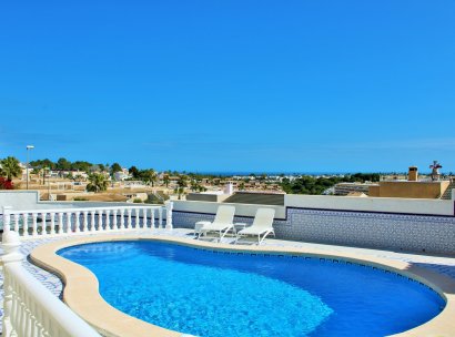 Villa · Herverkoop - Orihuela Costa · Villamartín · Alicante · Spanje