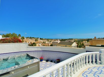 Villa · Herverkoop - Orihuela Costa · Villamartín · Alicante · Spanje
