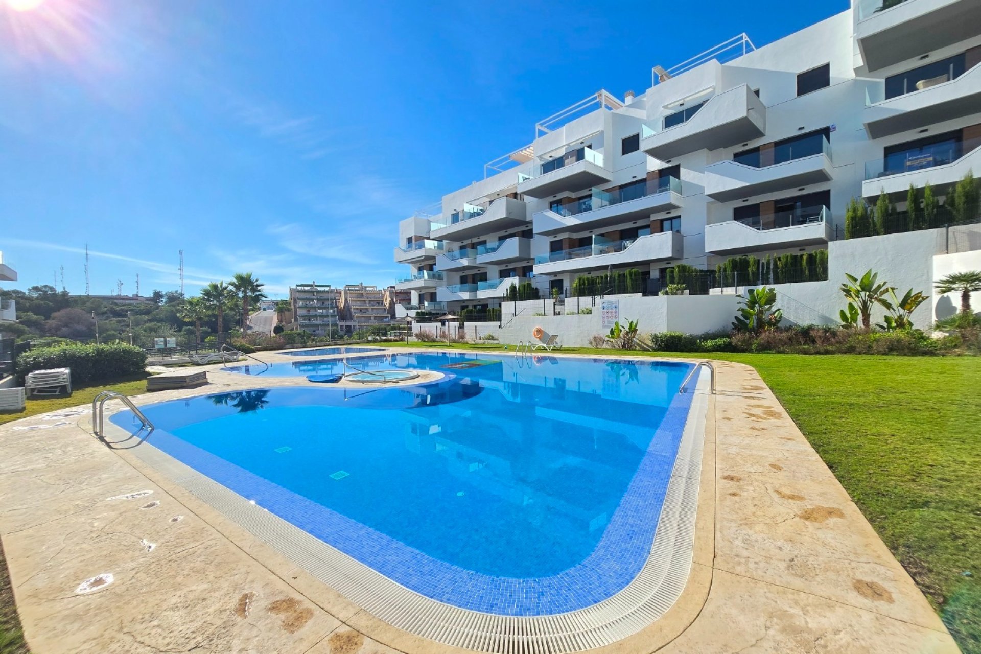 Återförsäljning - Lägenhet - Orihuela Costa - Costa Blanca South