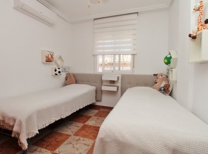 Radhus · Återförsäljning - Cabo Roig · Alicante · Spanien