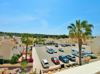 Radhus · Återförsäljning - Las Ramblas · Alicante · Spanien