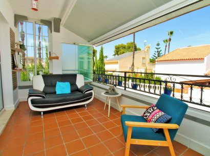 Villa · Herverkoop - Orihuela Costa · Villamartín · Alicante · Spanje